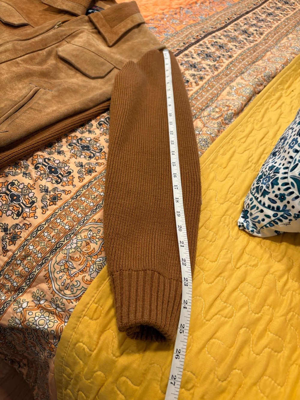 1970s suede sweater jacket western style - Picture 5 of 9